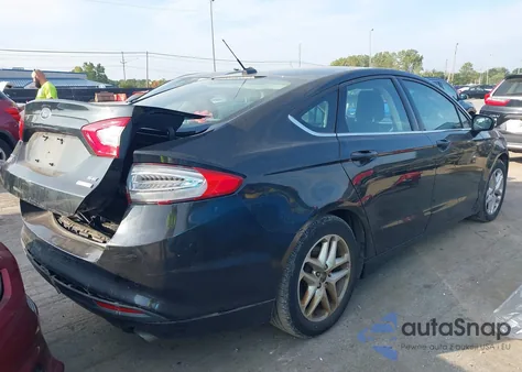 2013 Ford Fusion Se z USA, uszkodzony, nr VIN 3FA6P0HR2DR236654
